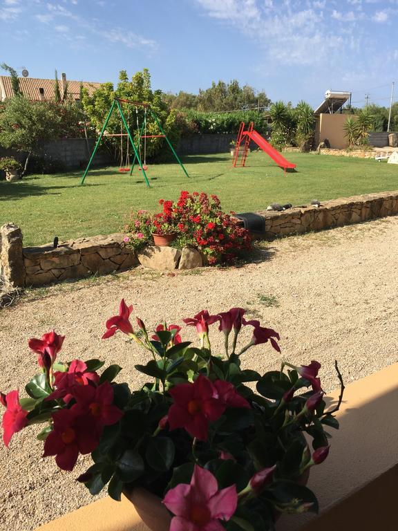 Agriturismo Sechi Campanedda Ngoại thất bức ảnh