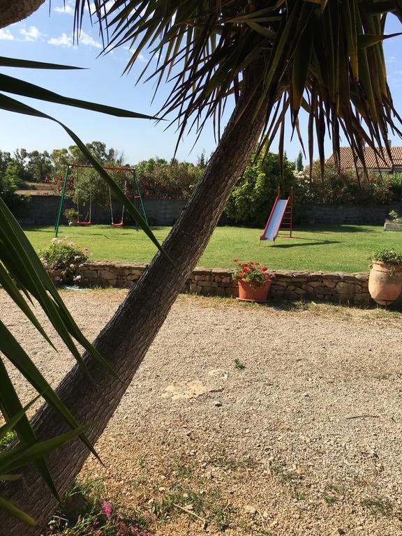 Agriturismo Sechi Campanedda Ngoại thất bức ảnh