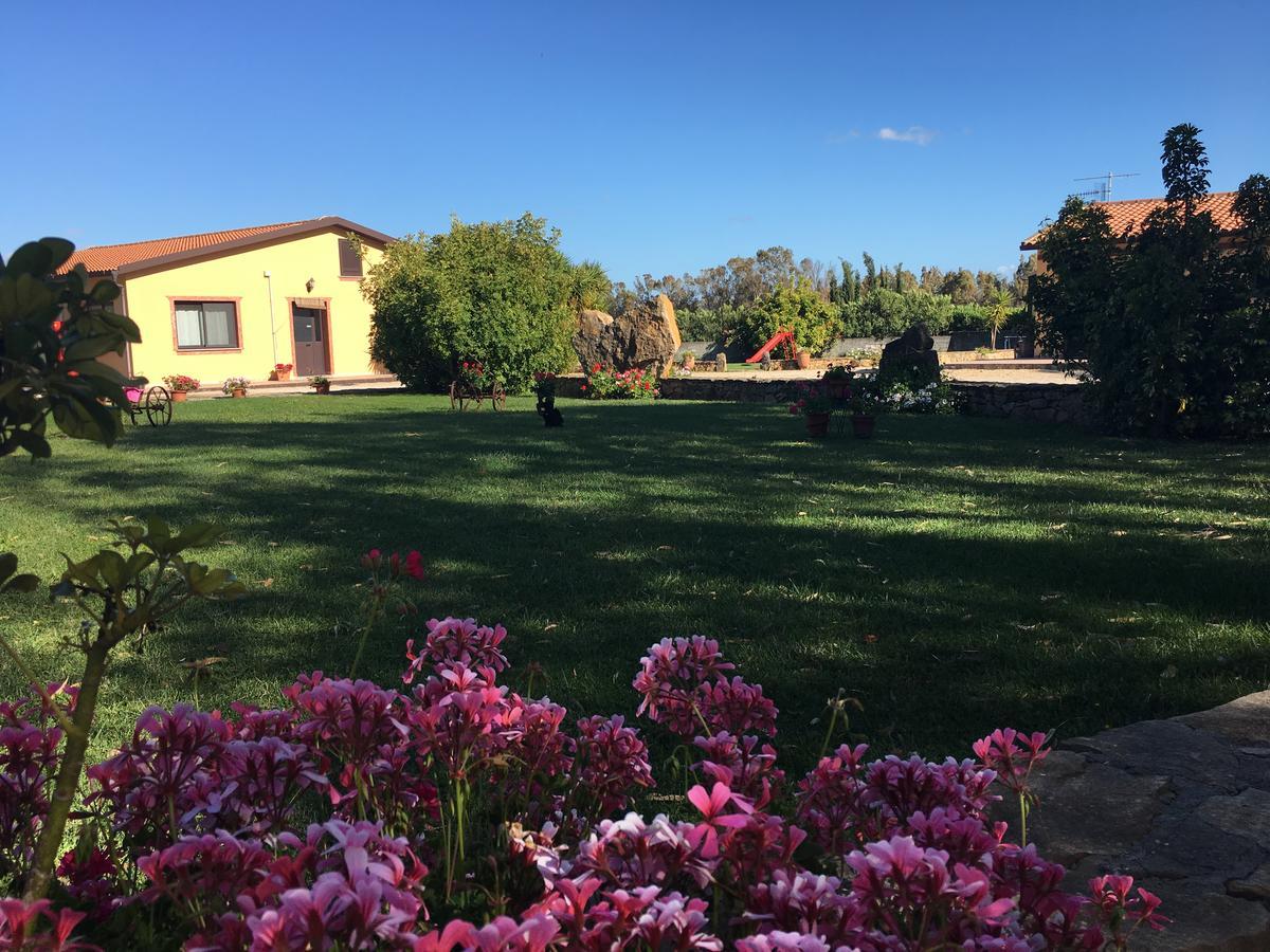 Agriturismo Sechi Campanedda Ngoại thất bức ảnh
